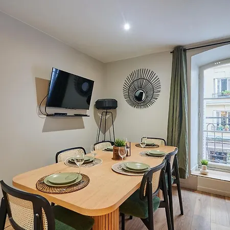 Centrer Of By Prestige * 巴黎